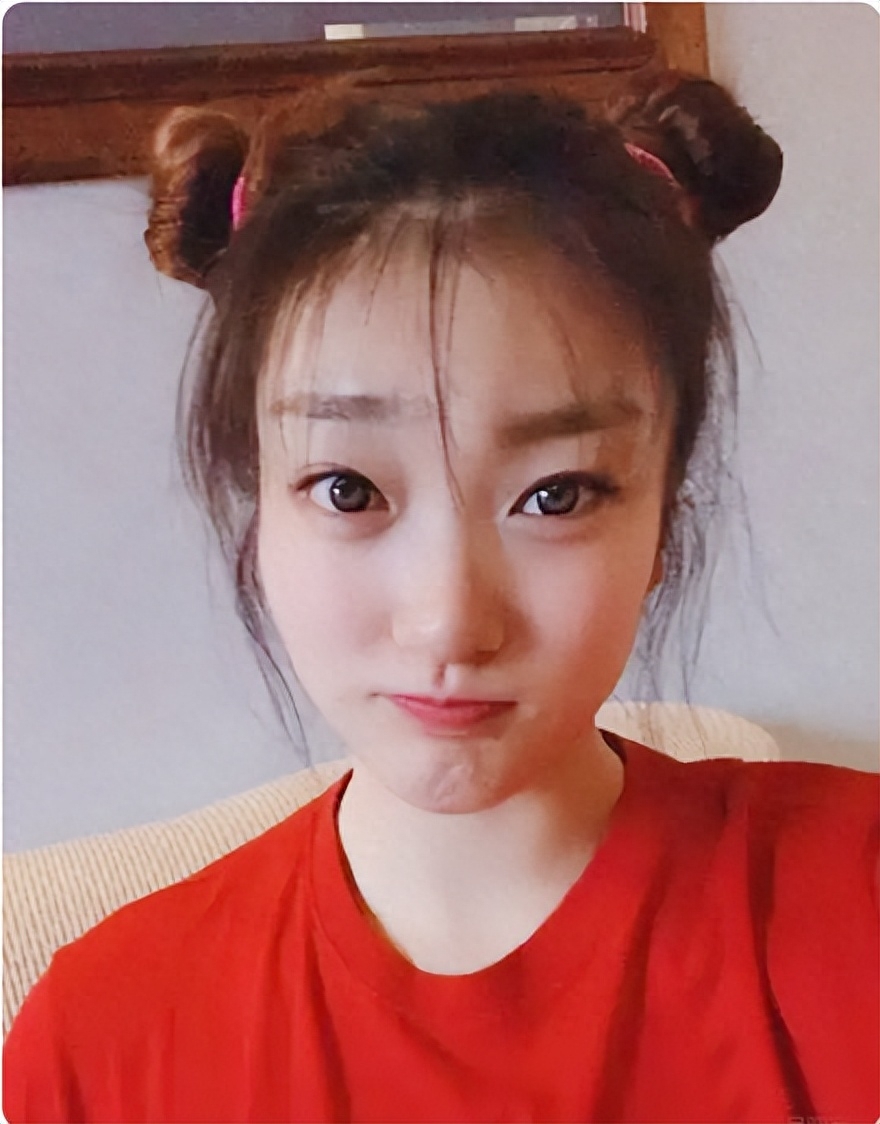 女篮李梦年薪多少钱,女篮李梦个人简介