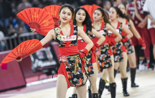 NBA最新排名出炉！湖人暴露两大弱点，快船陷危机