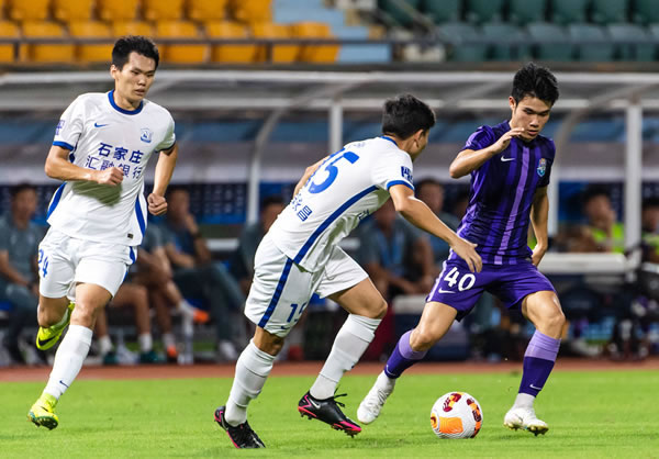 欧联杯1/8决赛首回合前瞻：六大豪门主客场状态解析与比分预测
